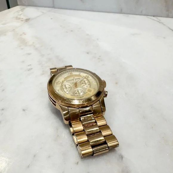 MICHAEL KORS Gold Runway Chronograph Watch - Picture 14 of 14